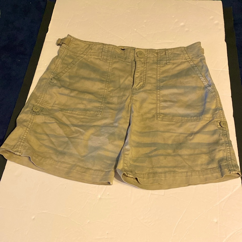 Sanctuary Standard Surplus shorts sz 26 khaki streaked look 97cotton 3 spandex.